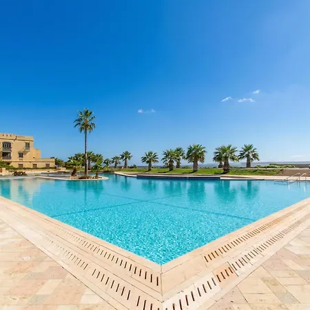 Getaway Npetto Gozitan - Happy