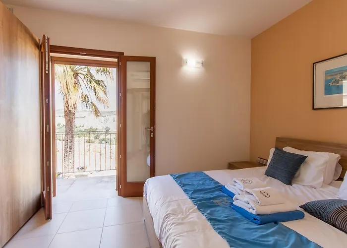 Getaway Npetto Gozitan - Happy * Mgarr