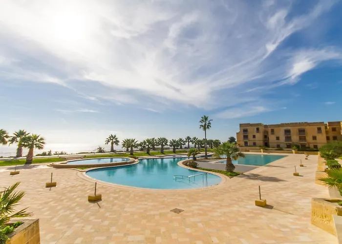 Getaway Npetto Gozitan - Happy